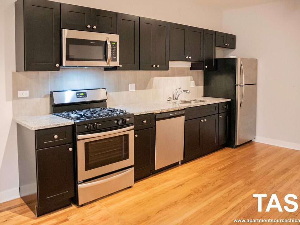 1st image of 4115 W Lawrence Ave #2