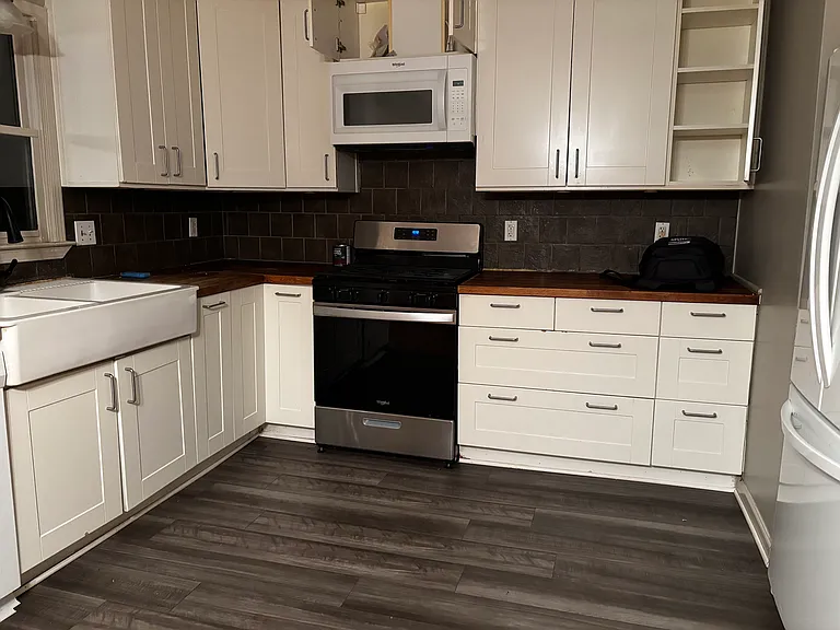 3713 Holland Dr — Photo 14