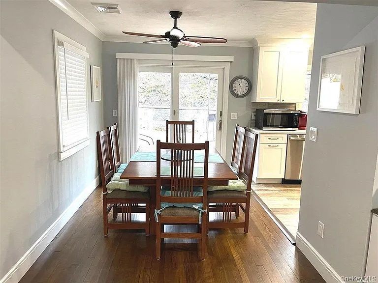 84 Ocean Ave — Photo 9