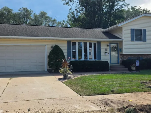 724 Well St, Onalaska, WI 54650