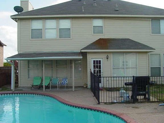 3rd image of 5109 Chessie Cir