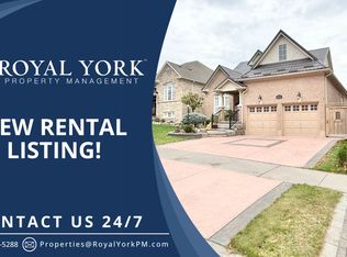 749 Black Cherry Dr #2, Oshawa, ON L1K0P4