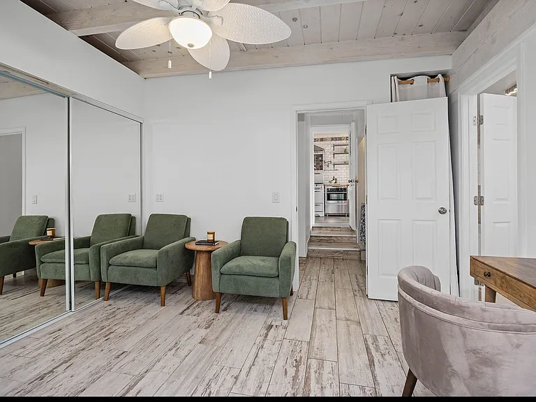 1204 California St — Photo 23