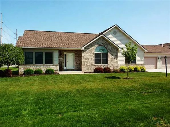 8 Zachary Cir #28, Waterville, OH 43566