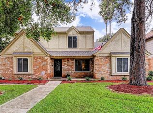 9106 New Forest Rd, Spring, TX 77379