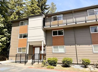 230 SW Clark St APT C202, Issaquah, WA