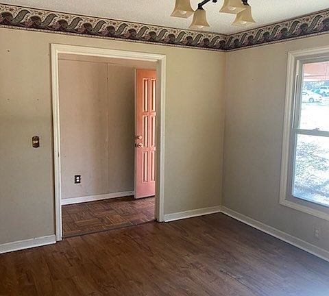 2nd image of 803 Gonzales Dr