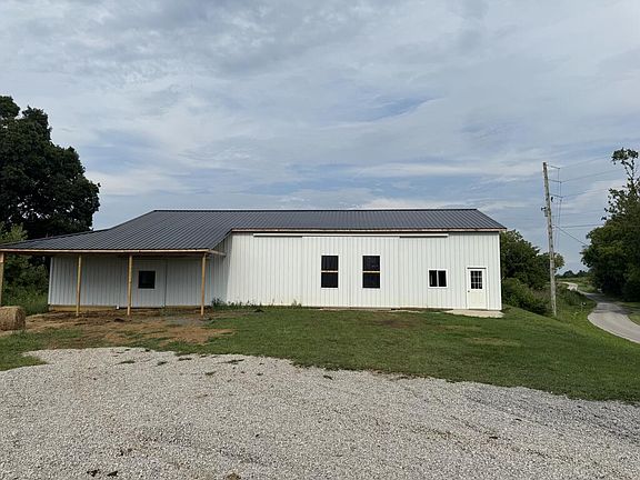 4th image of 1495 Alhambra Rd