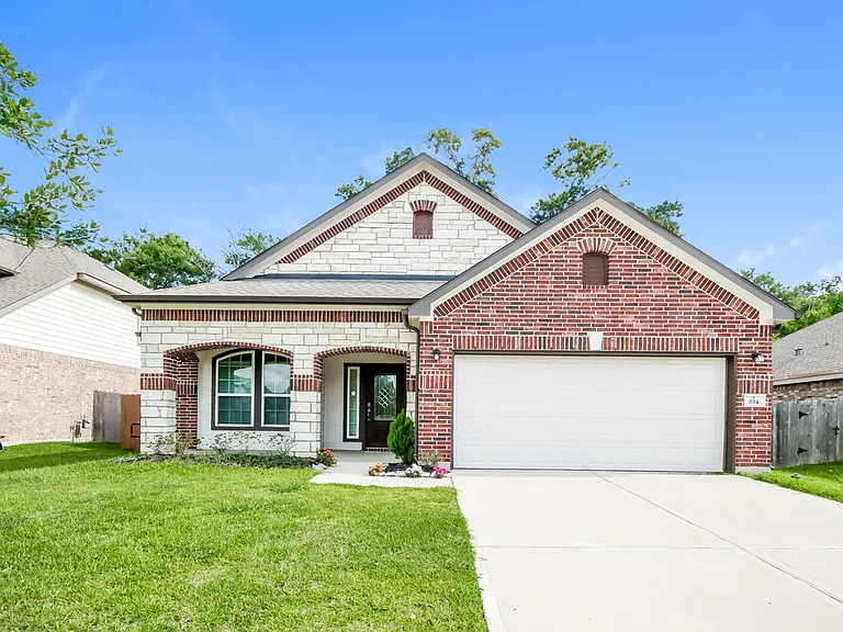 614 Companion Dr — Photo 1