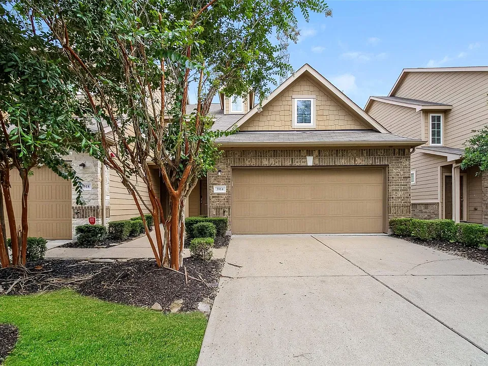 3914 Calgary Cir