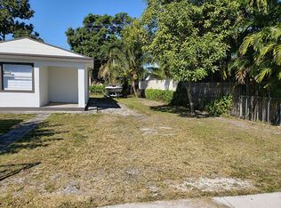 301 NW 179th St, Miami Gardens, FL 33169