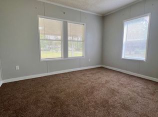 407 E 1st St, Adel, GA 31620