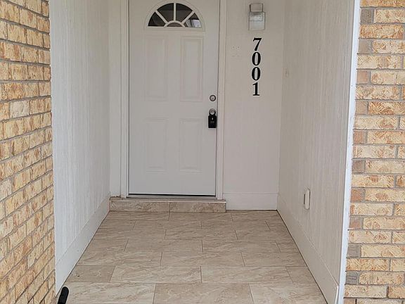4th image of 7001 Glendora Ln