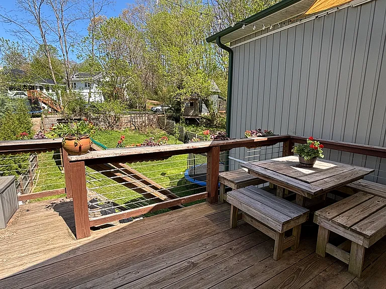 13 Ruslan Dr — Photo 12