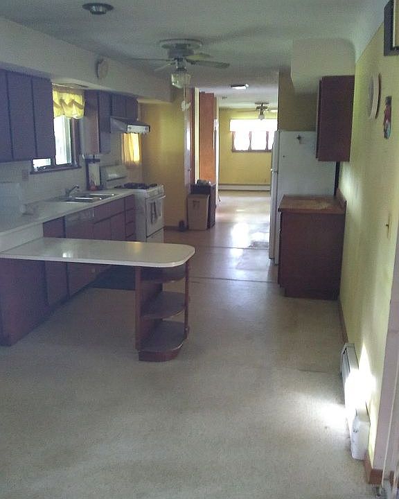 3307 Vineland Ave, Ashtabula, OH 44004 Zillow