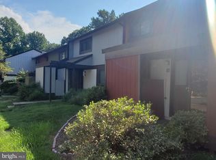 2260 Wheelwright Ct, Reston, VA 20191