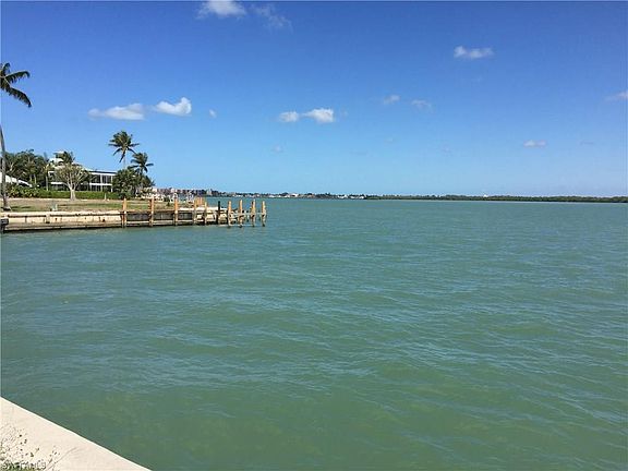 3rd image of 1290 Mulberry Ct Lot 20