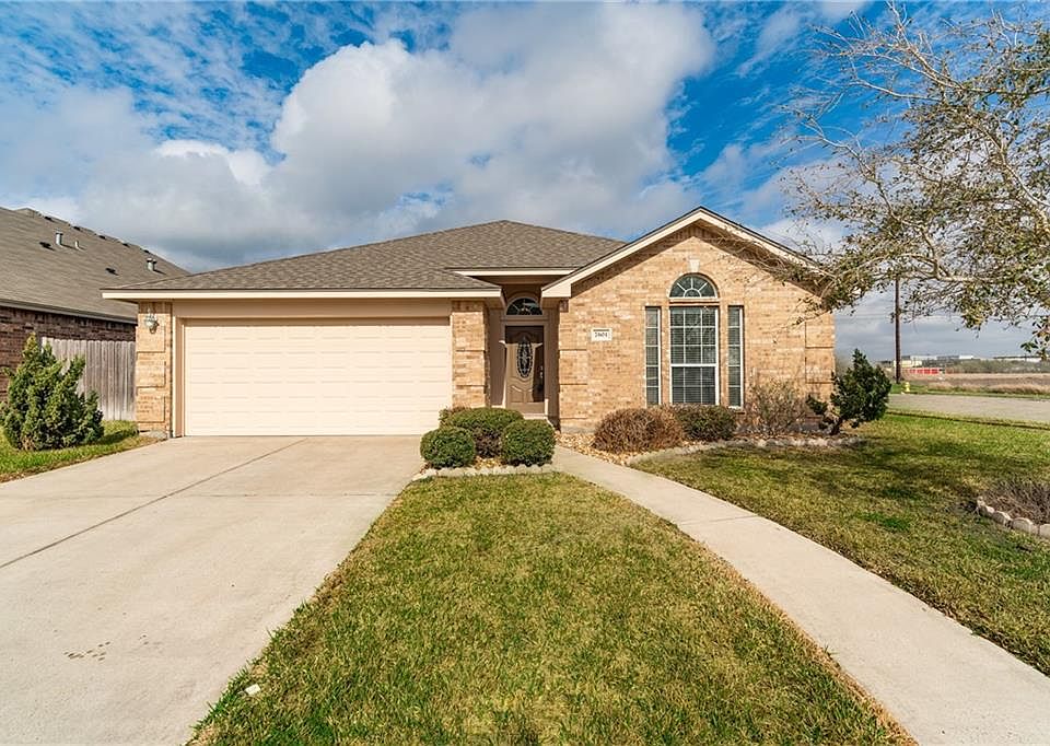 1st image of 7601 Cattlemen Dr