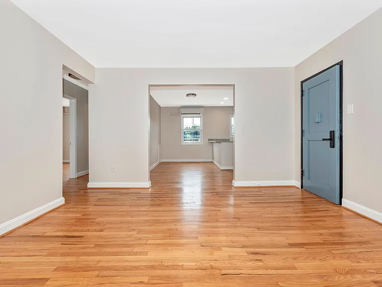 Parkview — Photo 10