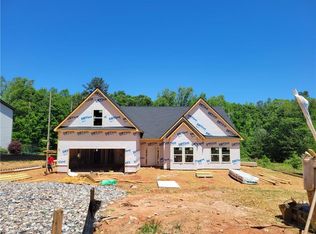 1142 Sage Dr, Griffin, GA 30223