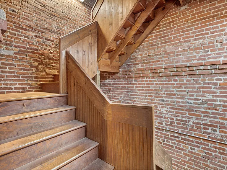 420 S Front St #407 — Photo 25