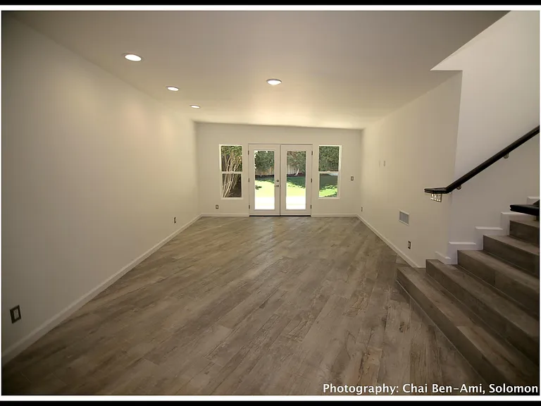 23031 Blue Bird Dr — Photo 19