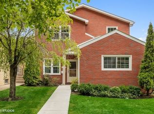 2011 Brummel St, Evanston, IL 60202