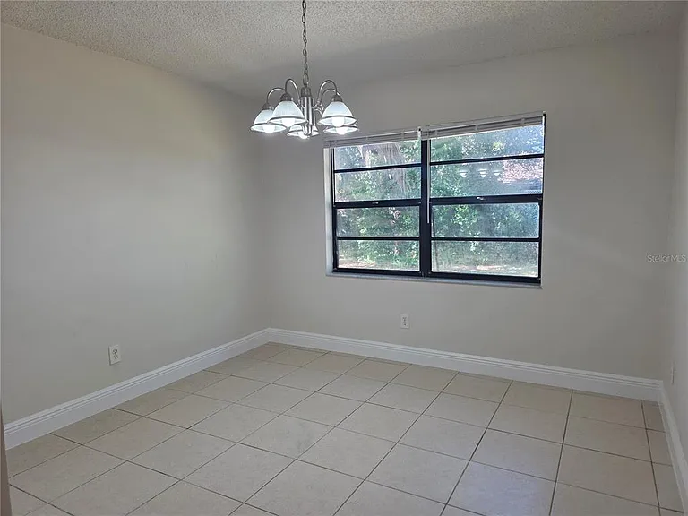 10410 N Ojus Dr — Photo 26