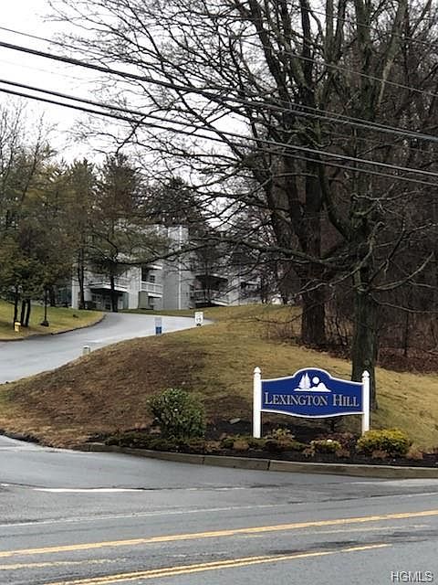 1st image of 2 Lexington Hl Unit 11
