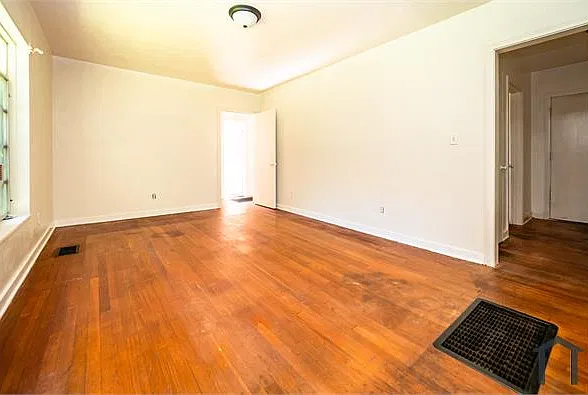 3 bed, 1293 sqft, $1,200 — Photo 3