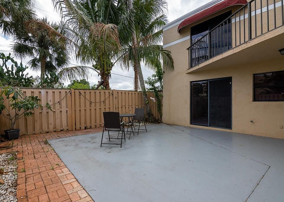 1st image of 3750 Village Dr Unit B