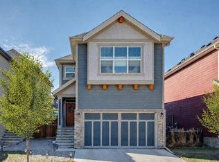 293 Masters Ave SE, Calgary, AB T3M2C1