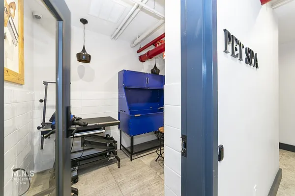 Rented by MNS | media 75