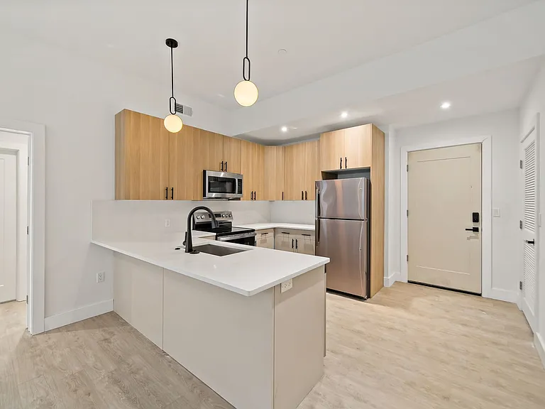 Wood Street Lofts — Photo 71