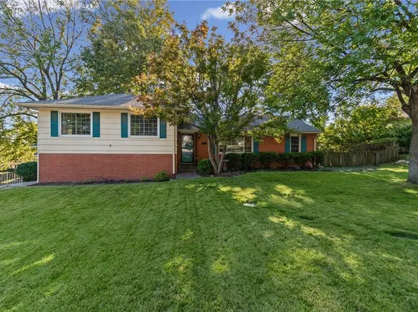 1913 E 29th Ave, Kansas City, MO 64116