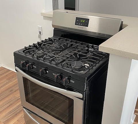 5th image of 11877 Idaho Ave APT 2