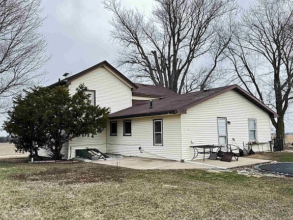 4th image of 10212 E BC Townline Road