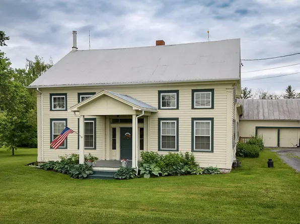 1211 Route 9b, Champlain, NY 12919