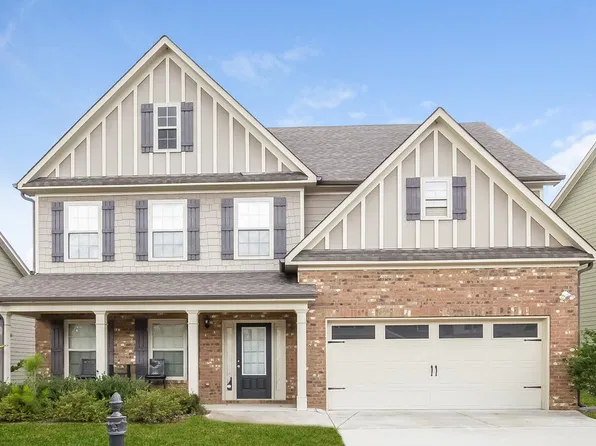 1217 Balvaird Dr, Lawrenceville, GA 30045