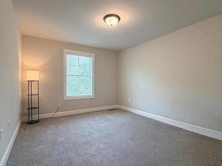 207 Sage Blvd — Photo 20