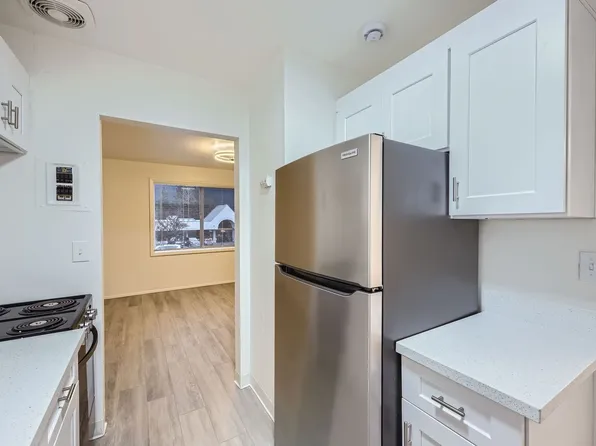 Mountain View, 412 E North Bend Way #4, North Bend, WA 98045