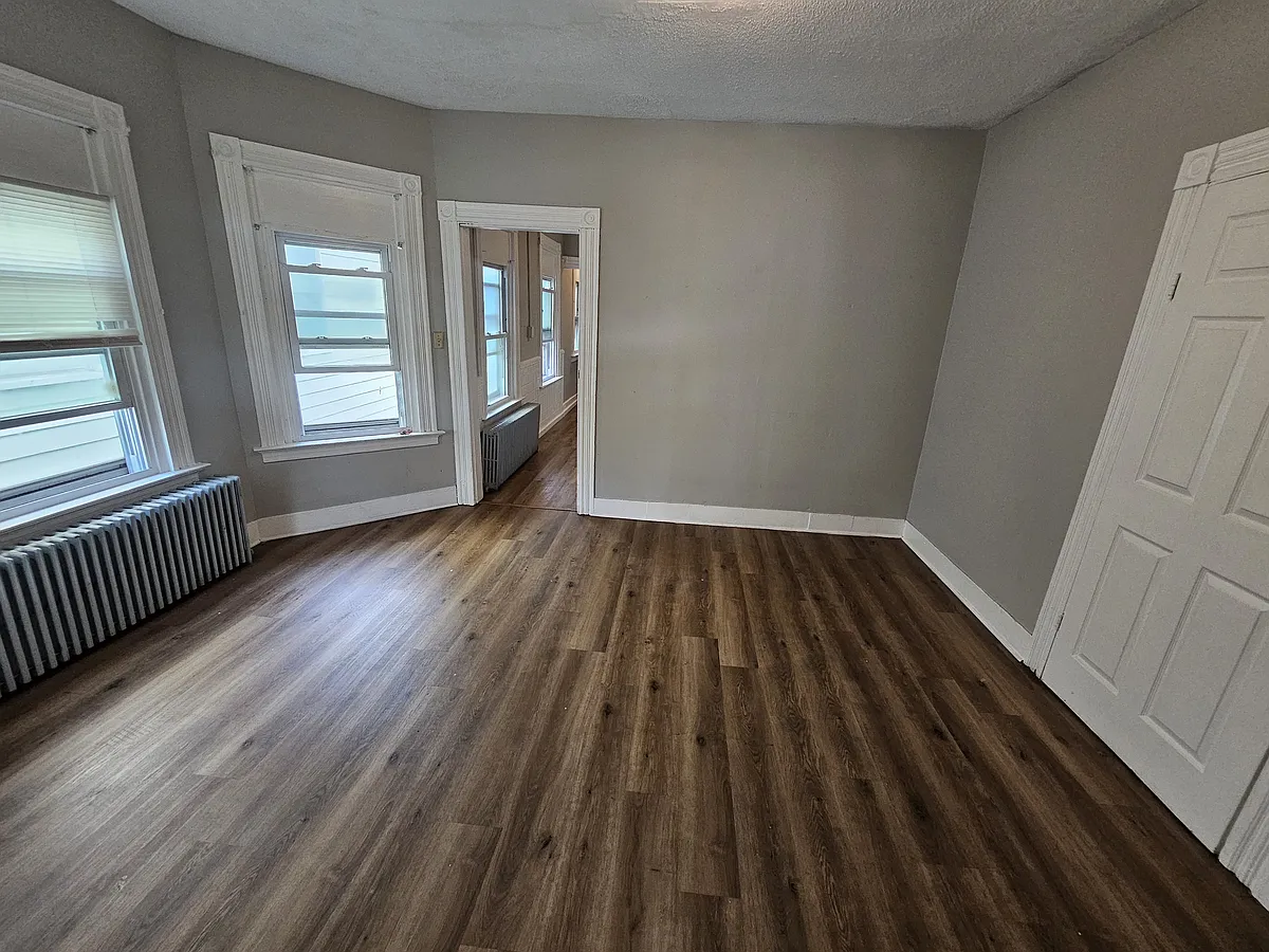 Building Photo - 244 Lombard St #2