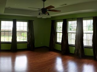 101 Birch St, Centerton, AR 72719