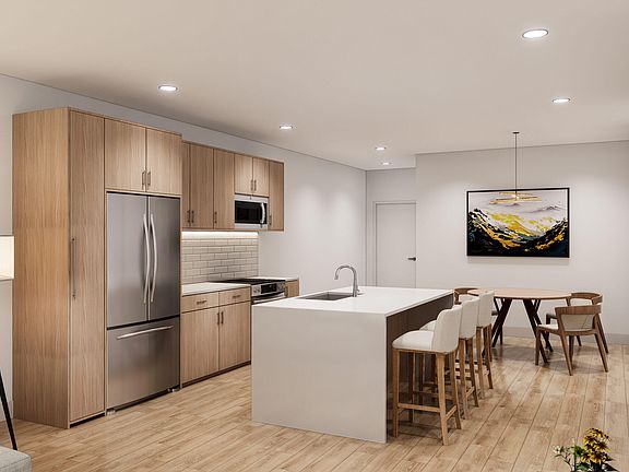 3rd image of 709 E Lenoir St #307