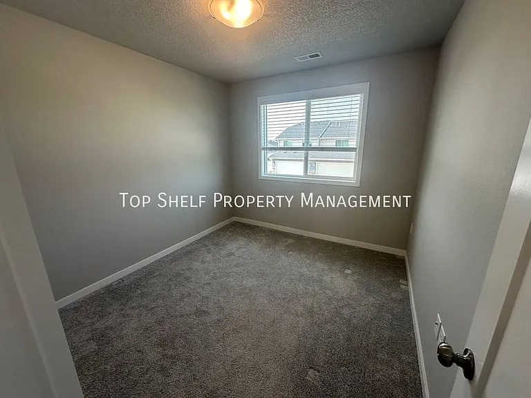 5711 NE Lowell Ln — Photo 7