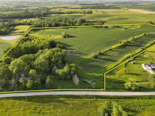 1565 330th St, Orient, IA 50858