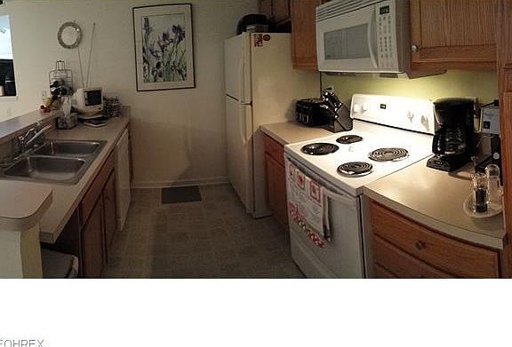 4th image of 23003 Chandlers Ln APT 108