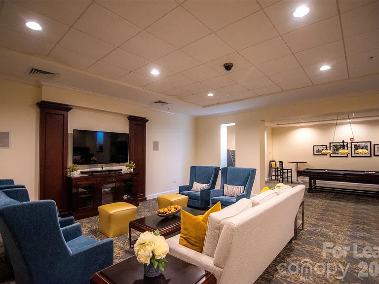 300 W 5th St #521 — Photo 19