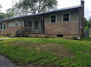 1720 Little Gap Rd, Palmerton, PA 18071