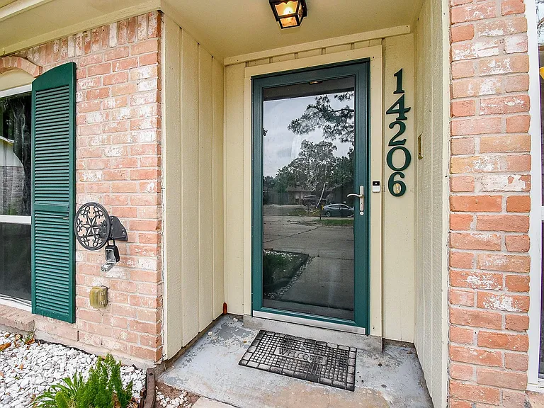 14206 Ella Lee Ln — Photo 3